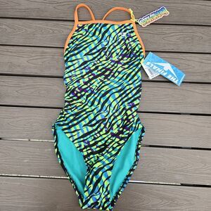 TYR The Finals Women Zebra Zoo  Flutterback Swimsuit Green - Size 28 NEW
